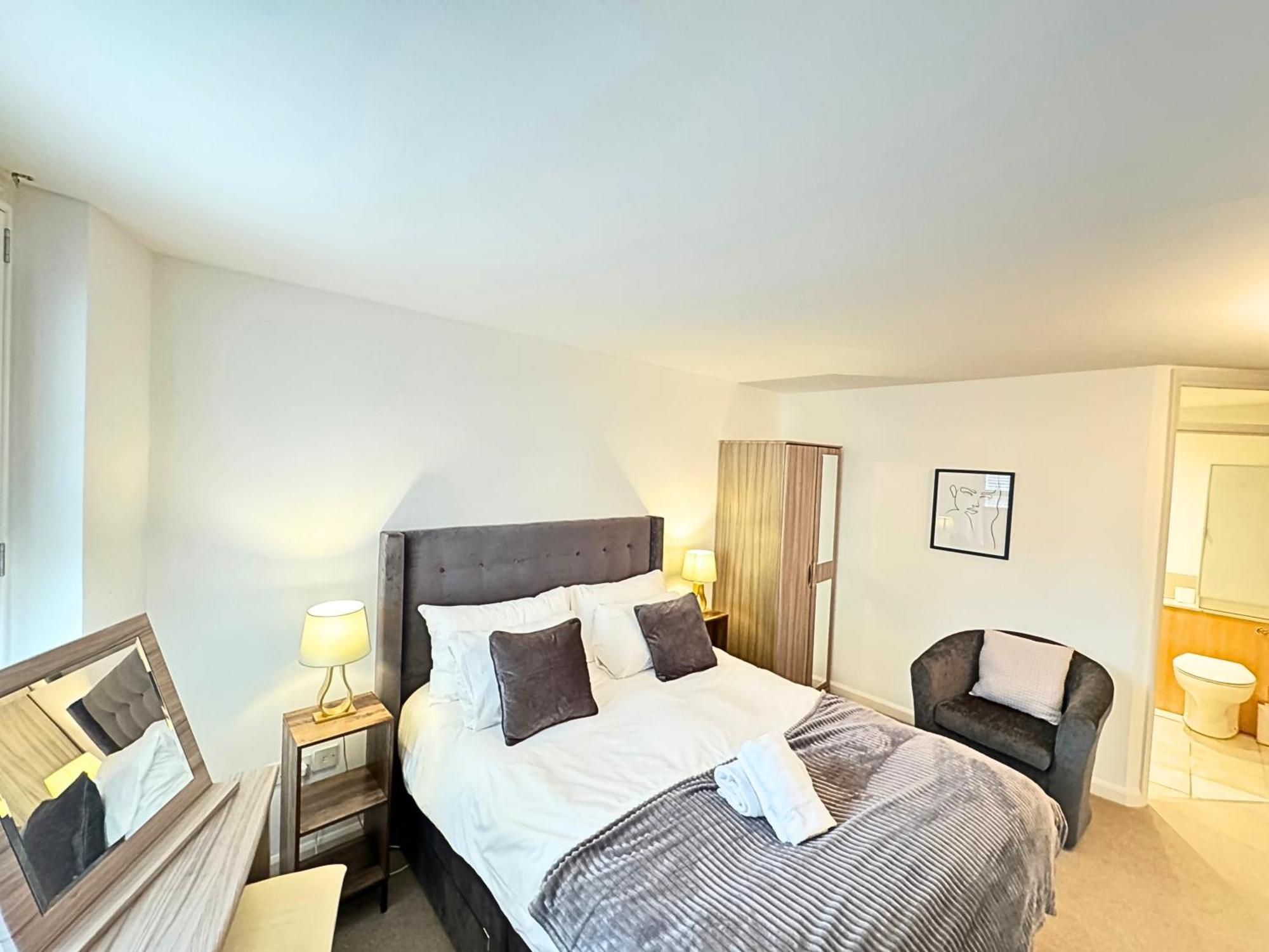 The Heart Of Kensington Mews - 3 Bedrooms House-Private Entrance-Hyde Park Walk Away-Green Park 9 Minutes Underground- The Best Of London With Glamour Of Kensington Eksteriør bilde