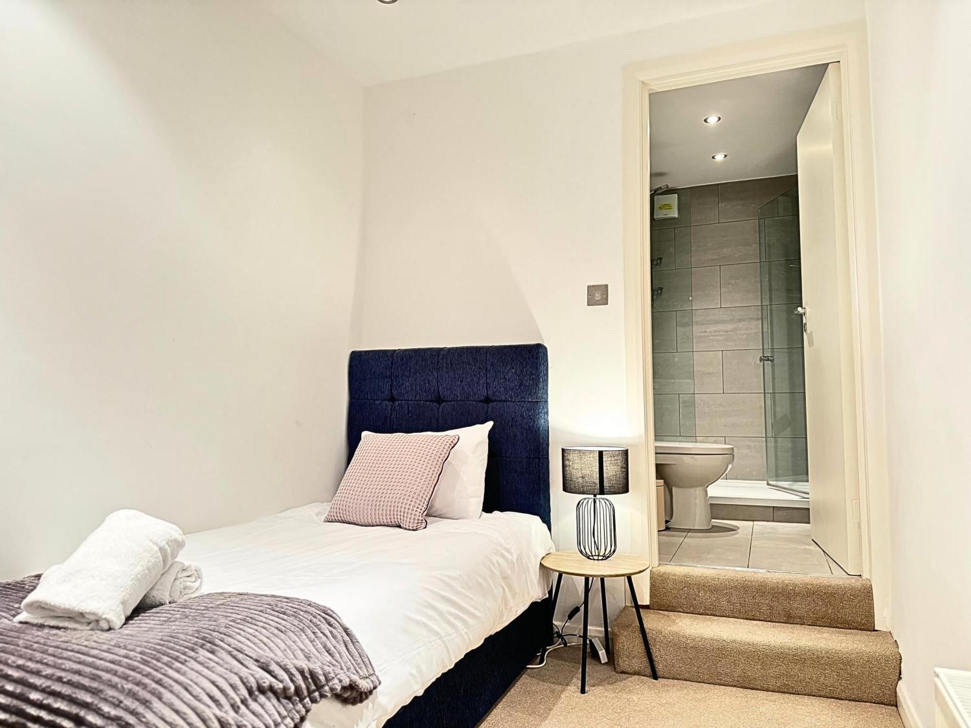 The Heart Of Kensington Mews - 3 Bedrooms House-Private Entrance-Hyde Park Walk Away-Green Park 9 Minutes Underground- The Best Of London With Glamour Of Kensington Eksteriør bilde